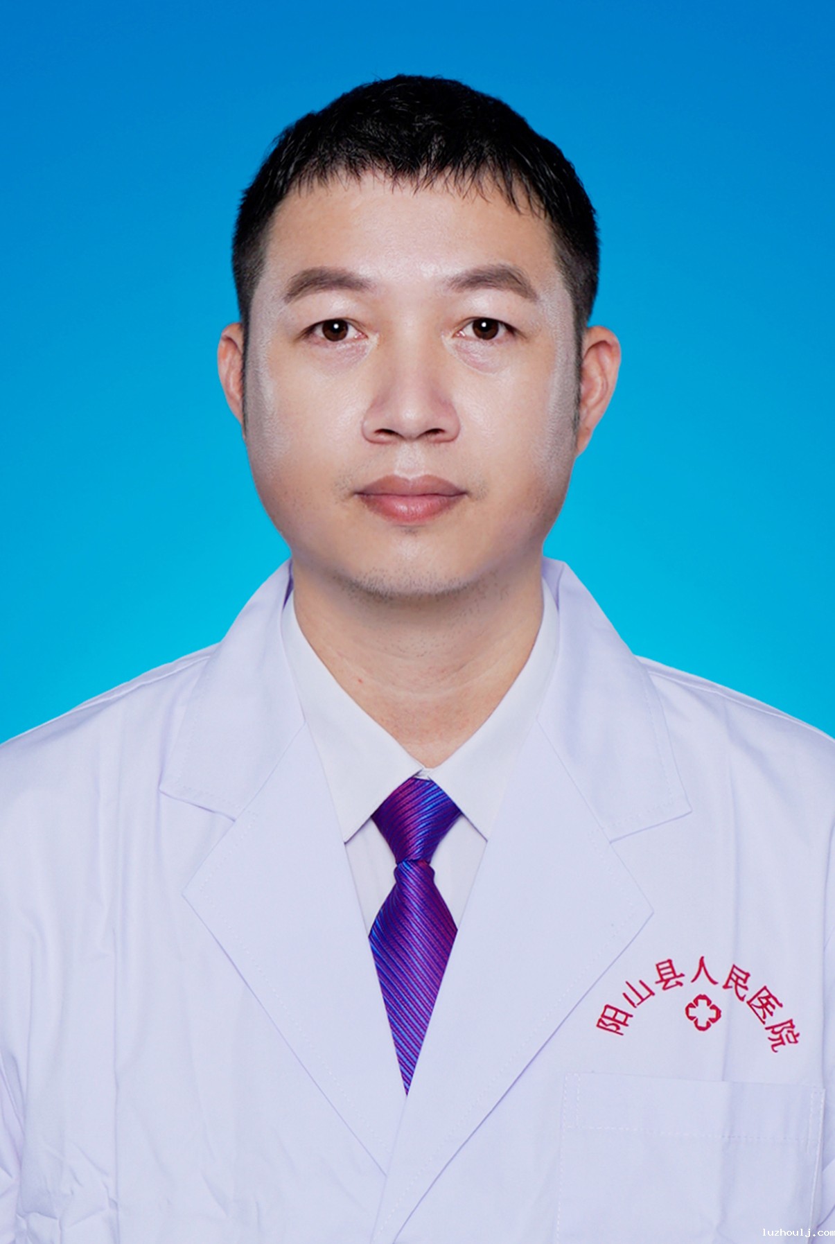 莫征然